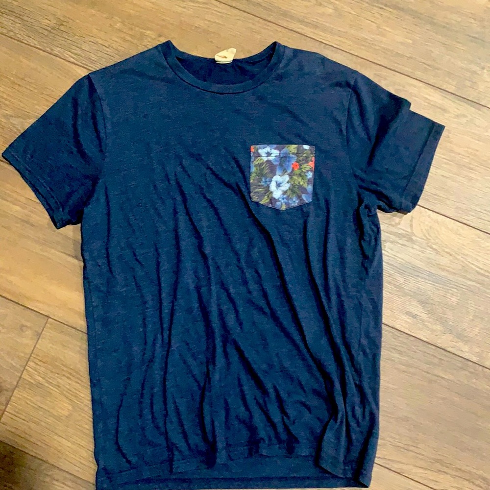 American eagle floral pocket